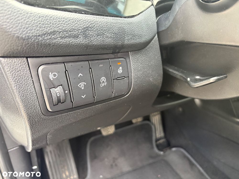 Kia Ceed 1.6 GDI L Business Line - 16