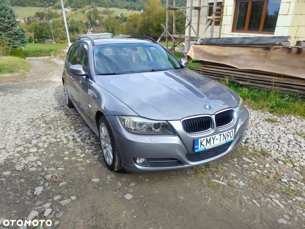 BMW Seria 3 318i - 17