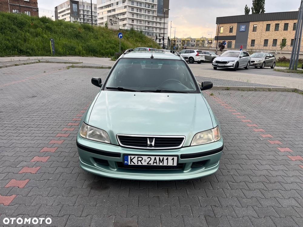 Honda Civic 1.5i VTEC - 18