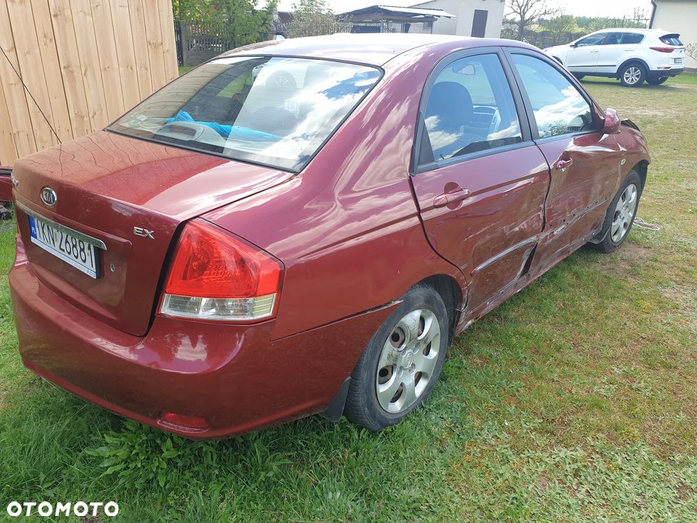 Kia Cerato 1.6 CRDi Comfort - 6