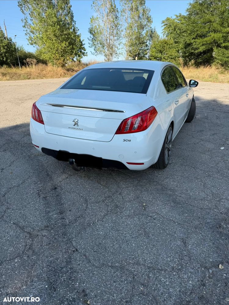 Peugeot 508 Hybrid4 - 3