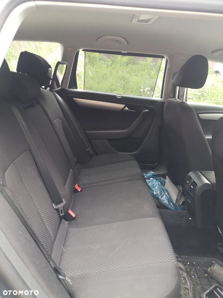 Volkswagen Passat 1.6 TDI BlueMotion - 18