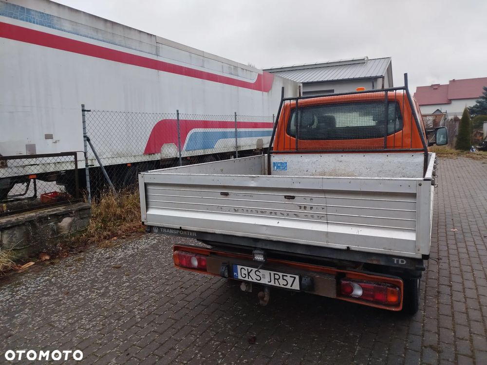 Volkswagen Transporter T5 - 4