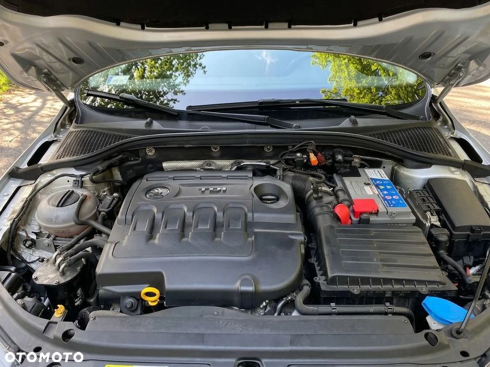 Skoda Octavia 2.0 TDI Ambition - 8