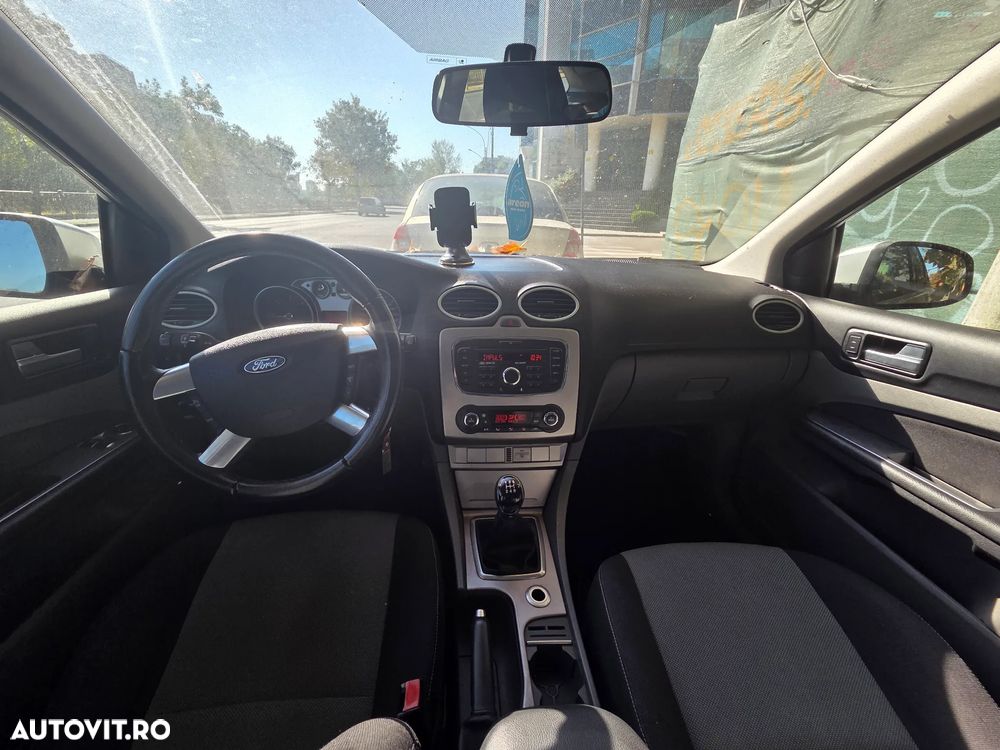 Ford Focus 1.6 TDCI DPF Titanium - 1