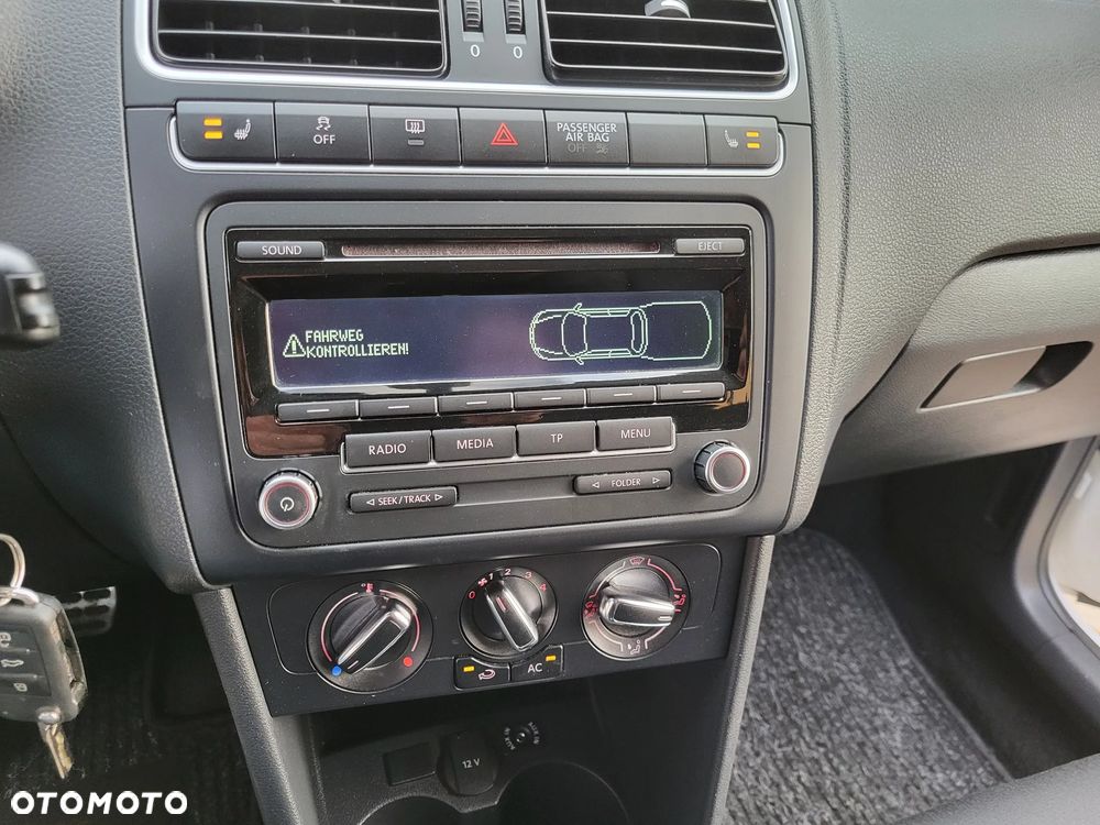 Volkswagen Polo 1.2 Style - 25