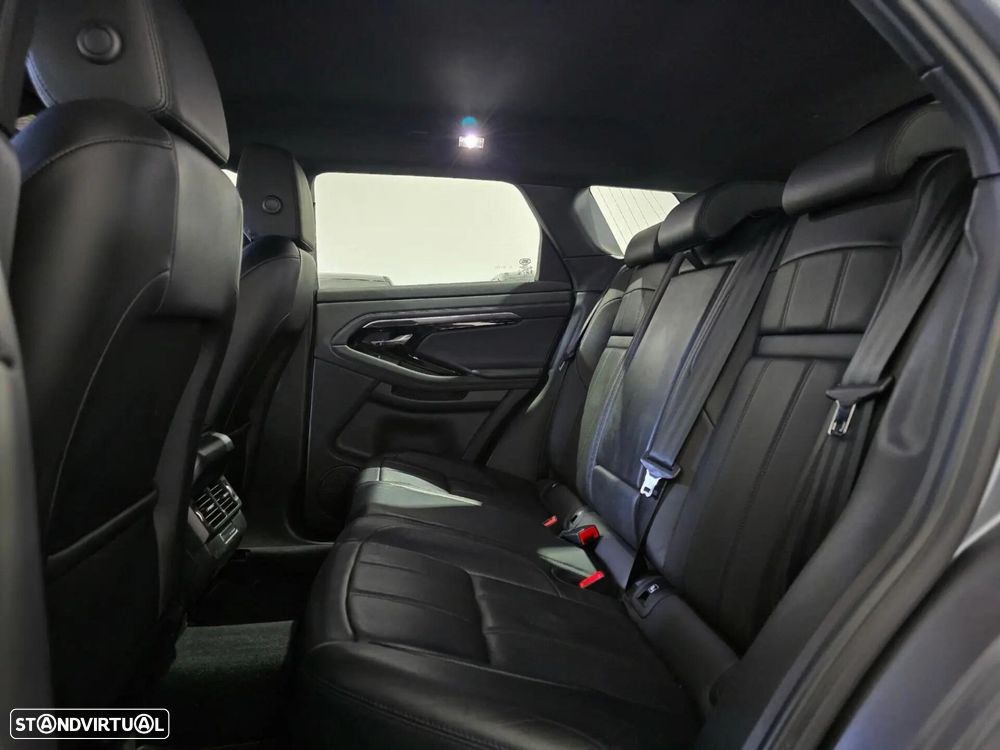 Land Rover Range Rover Evoque P300e R-Dynamic - 42