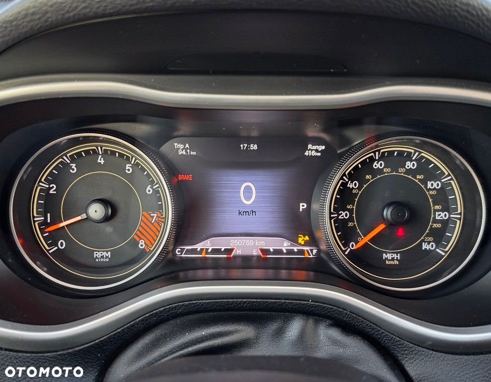 Jeep Cherokee 3.2 V6 Pentastar Active Drive Lock Autom Trailhawk - 12