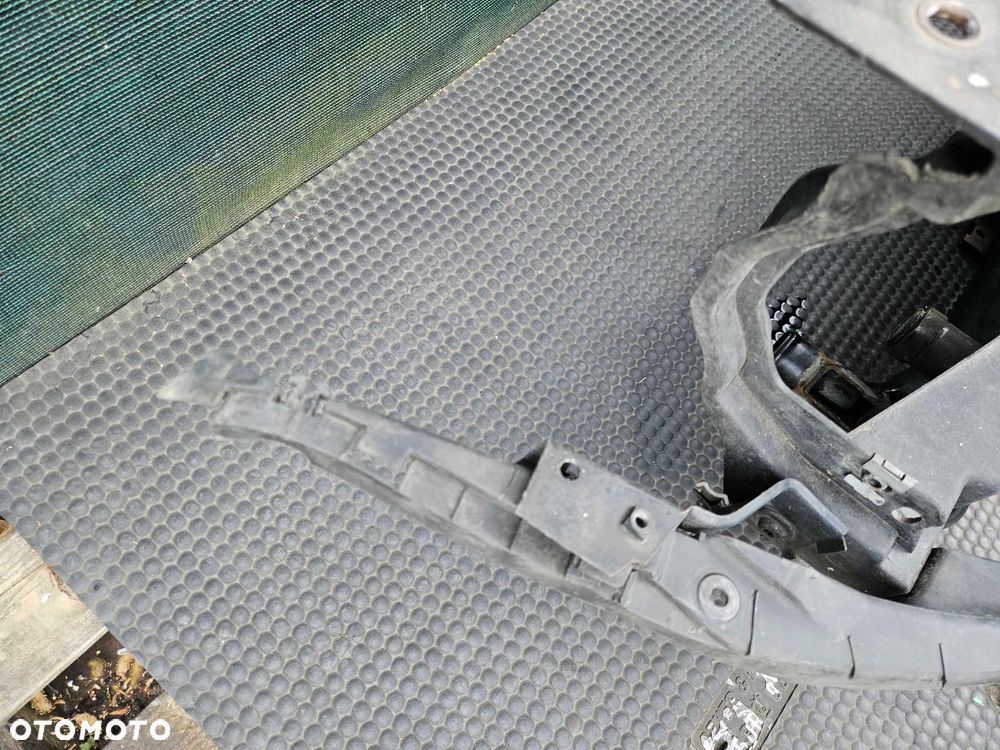 Pas Przedni Wzmocnienie Czołowe Belka Zderzaka Chłodnice Wentylator Rurka 1.9 TDI VW Passat B5 1997r Automat - 17
