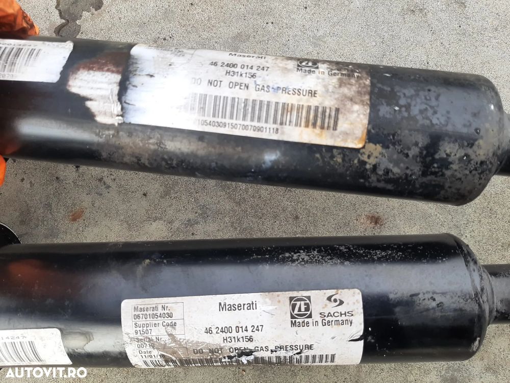set amortizoare telescoape spate 3.0 di  maserati ghibli  4 usi  2018  462400014247 - 2