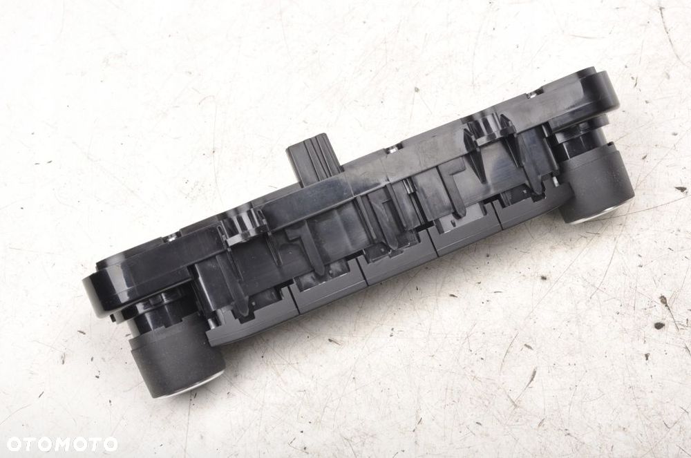 FORD ECOSPORT LIFT PANEL RADIA RADIO GN1518K811HF - 4