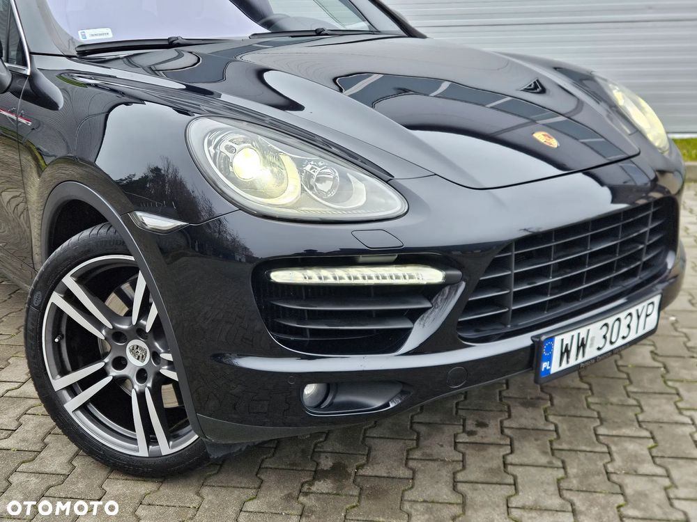 Porsche Cayenne Turbo Tiptronic S - 35