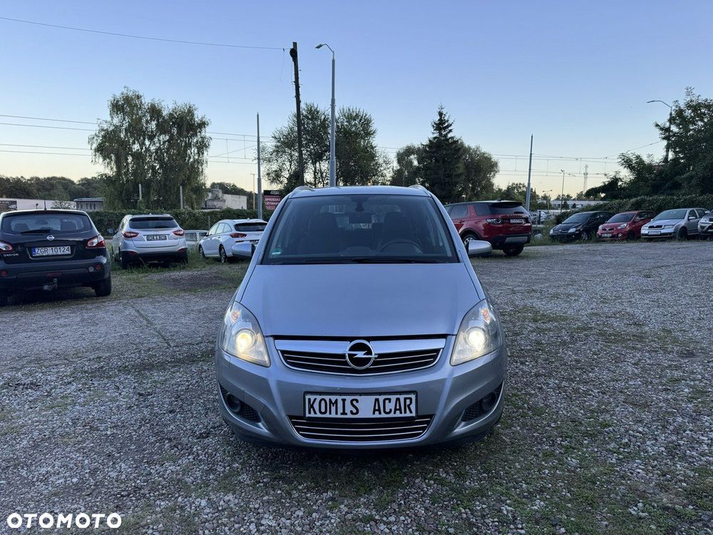 Opel Zafira - 35
