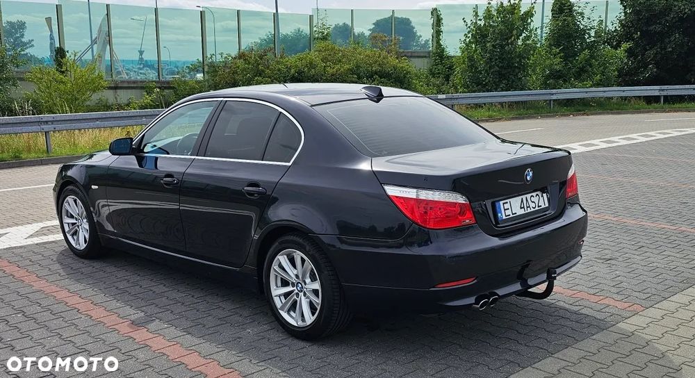 BMW Seria 5 525d - 7