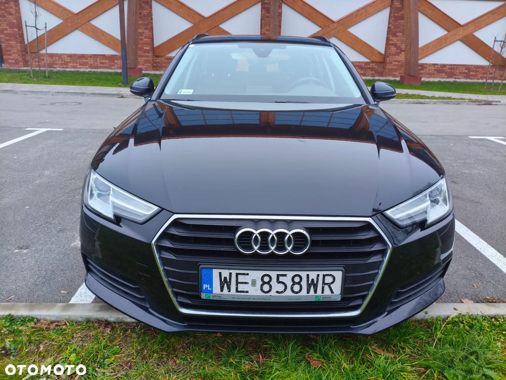 Audi A4 Avant 40 TFSI mHEV S tronic - 4