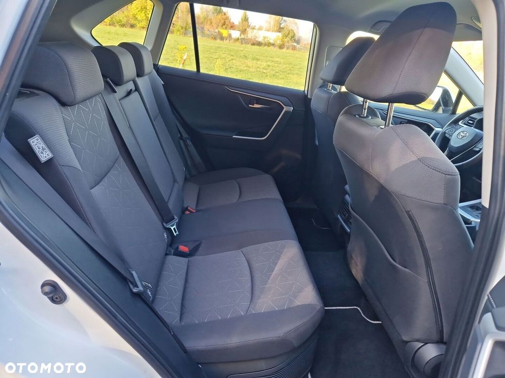 Toyota RAV4 - 12