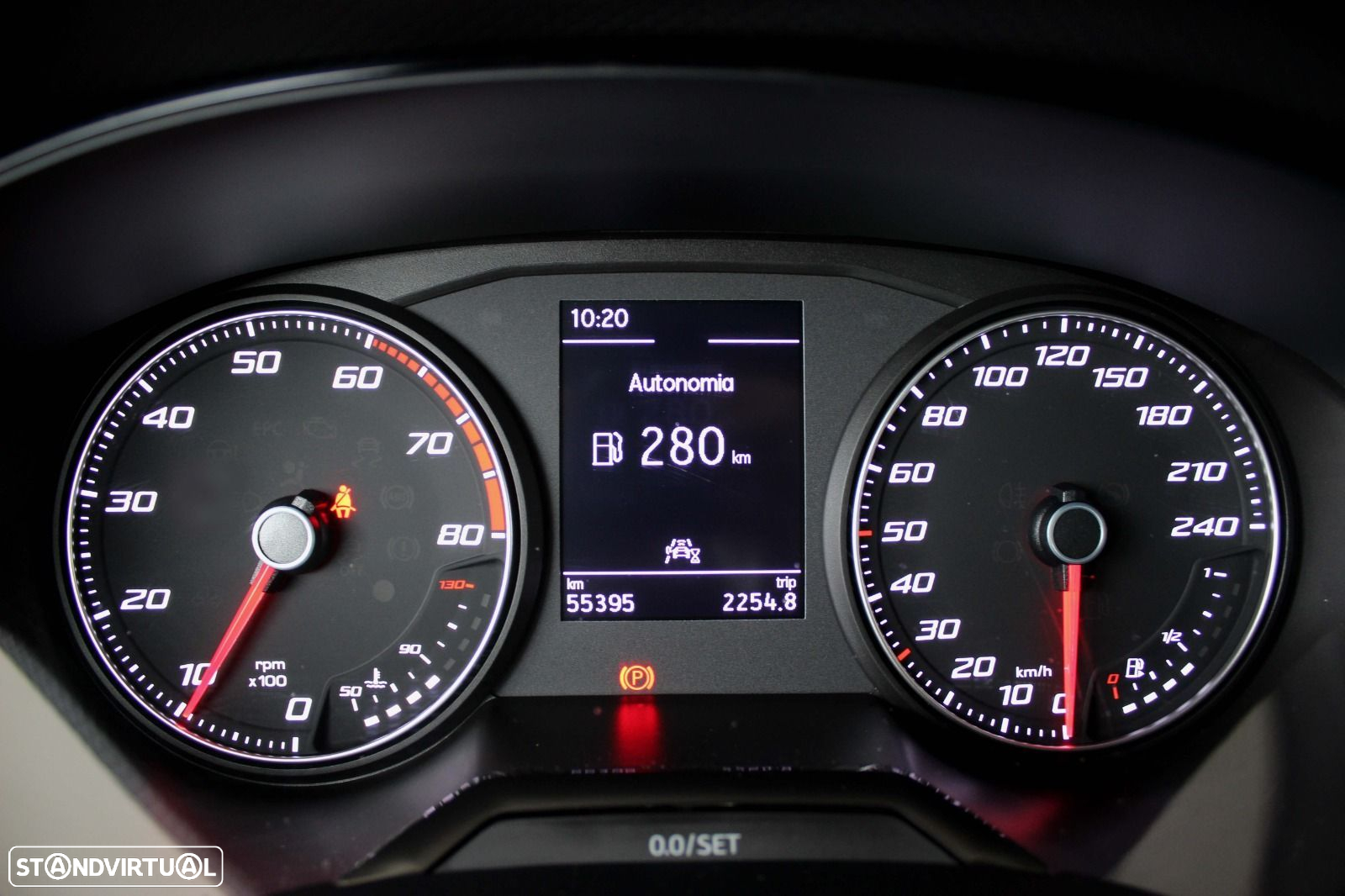 SEAT Arona 1.0 TSI FR - 16