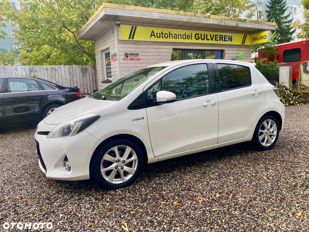 Toyota Yaris - 4