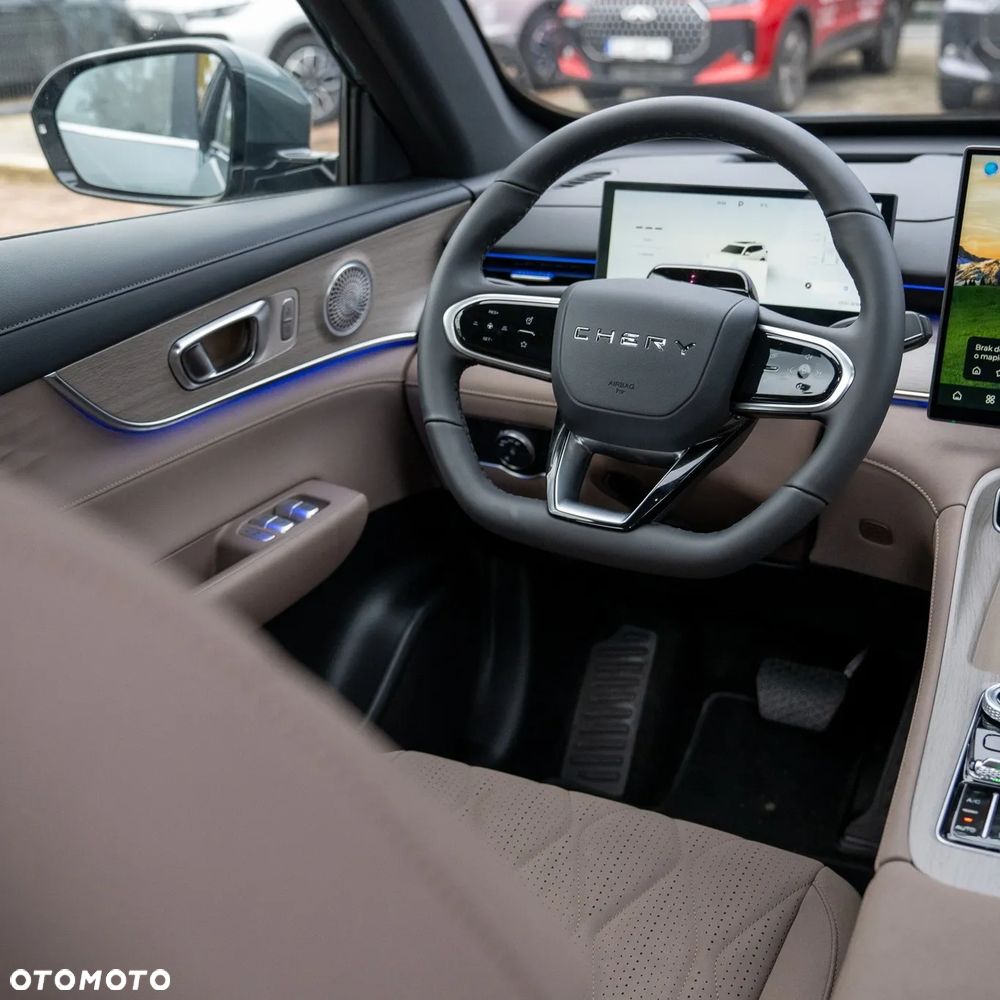 Chery Tiggo 8 - 10