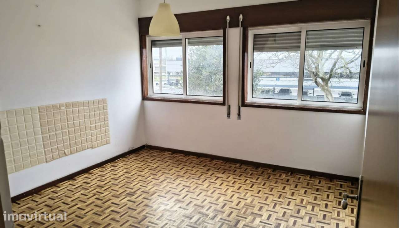 Venda de Apartamento T2, Monserrate, Viana do Castelo - Grande imagem: 2/32