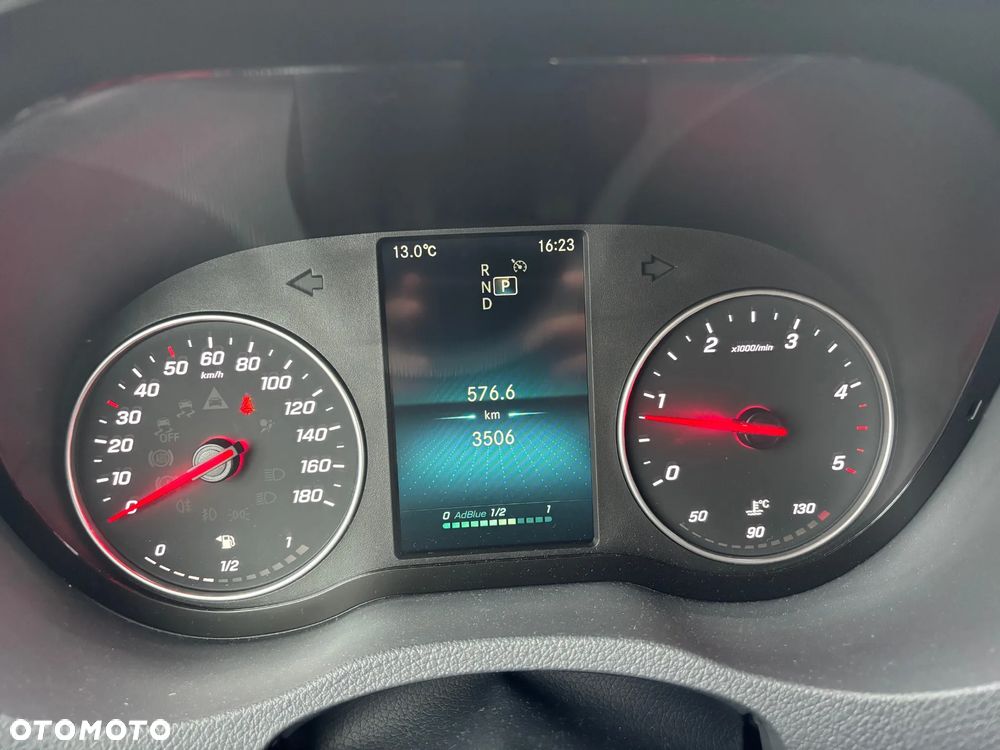 Mercedes-Benz SPRINTER - 3