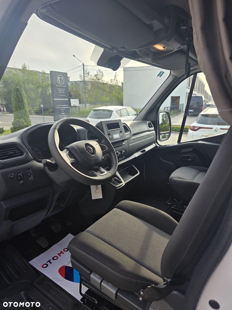 Renault Master - 10