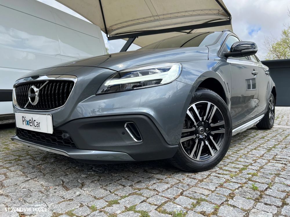 Volvo V40 Cross Country 1.5 T3 Plus Geartronic - 2