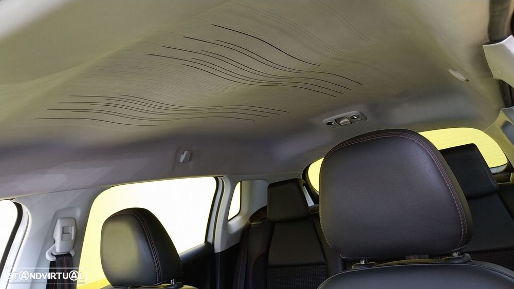 Peugeot 2008 1.2 PureTech GT Line EAT6 - 8