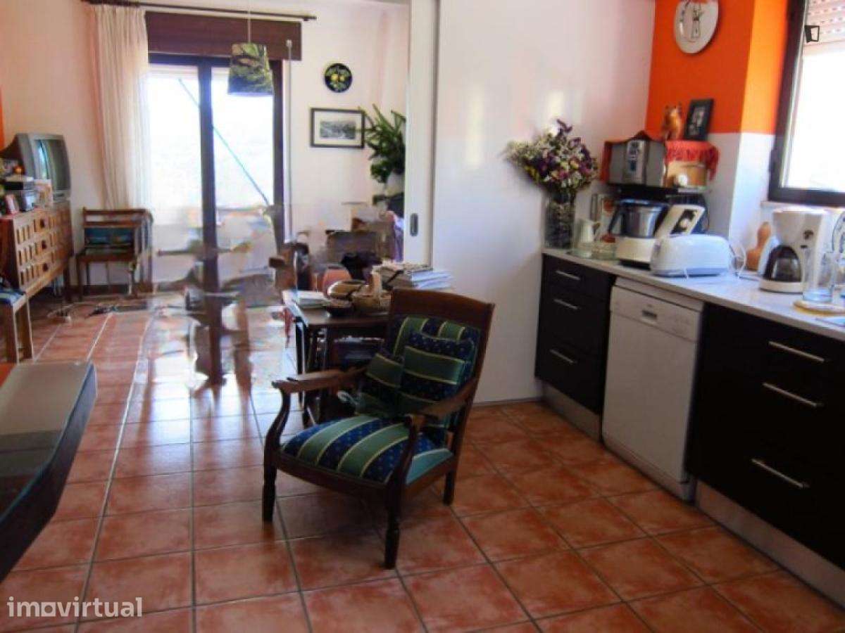 Quarto - localizado em Viseu - Grande imagem: 2/3