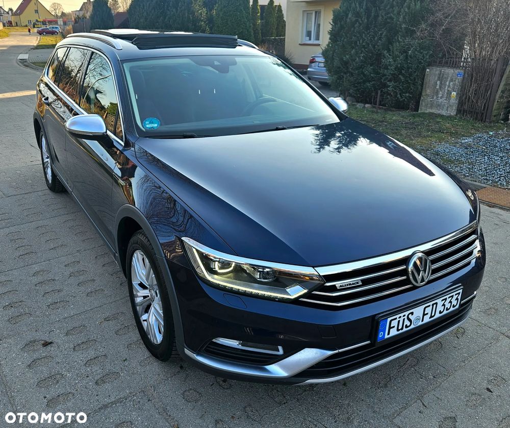 Volkswagen Passat Alltrack 2.0 TDI SCR 4Motion DSG (BMT) - 1