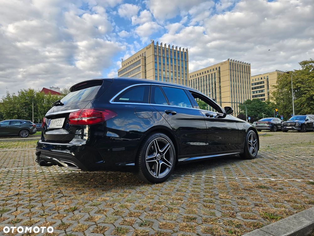 Mercedes-Benz Klasa C 220 d T 9G-TRONIC AMG Line - 9