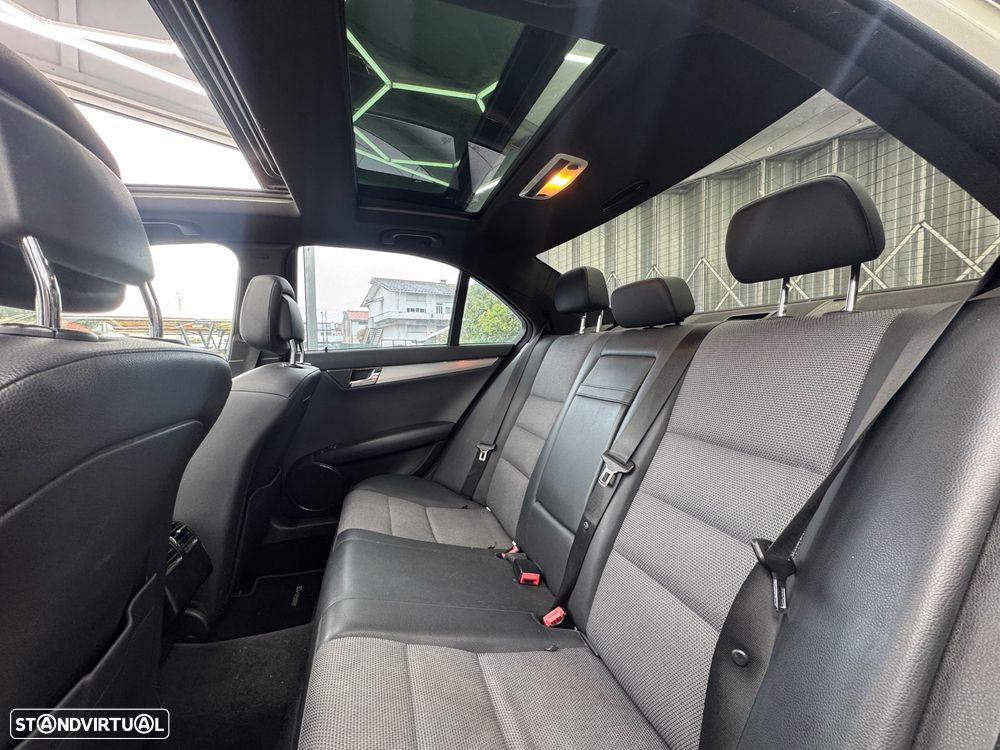 Mercedes-Benz C 250 - 12