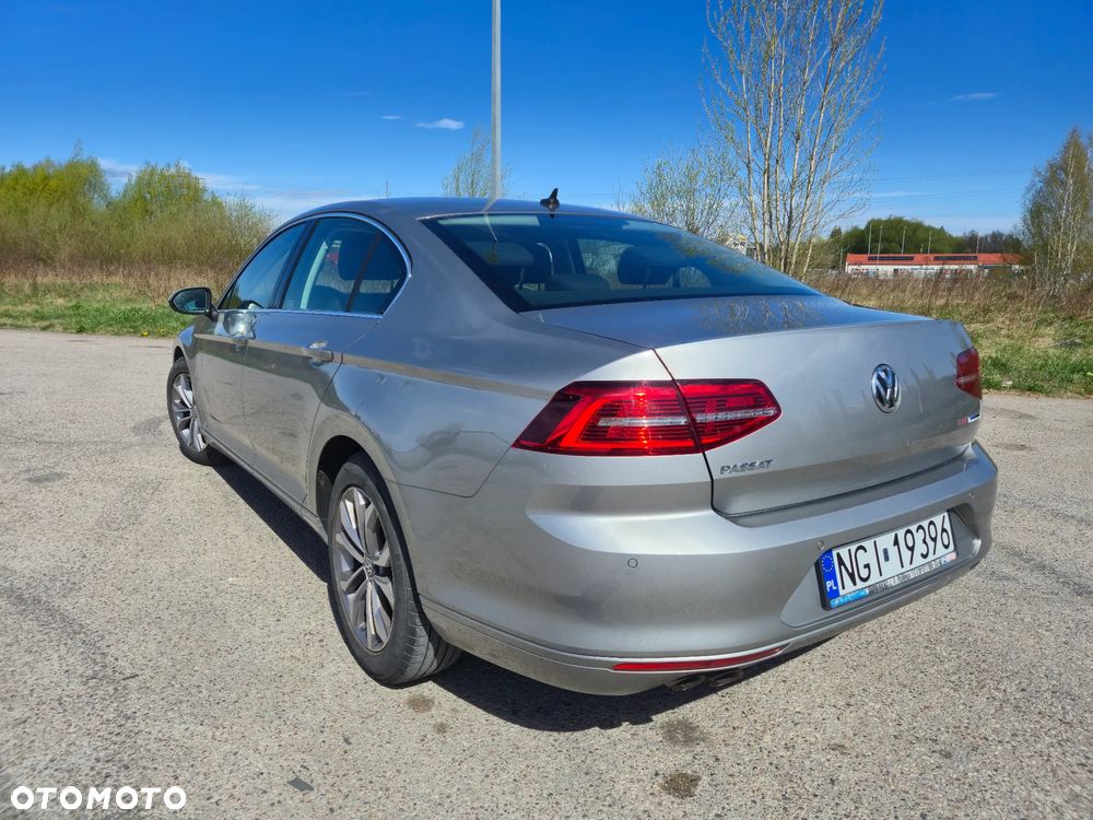 Volkswagen Passat 1.8 TSI BMT Comfortline - 7