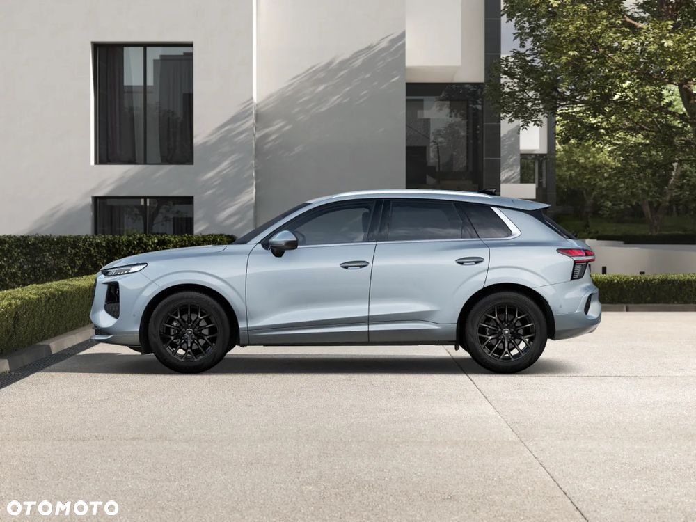 Audi Q3 TFSI mHEV 110 kW S tronic - 4