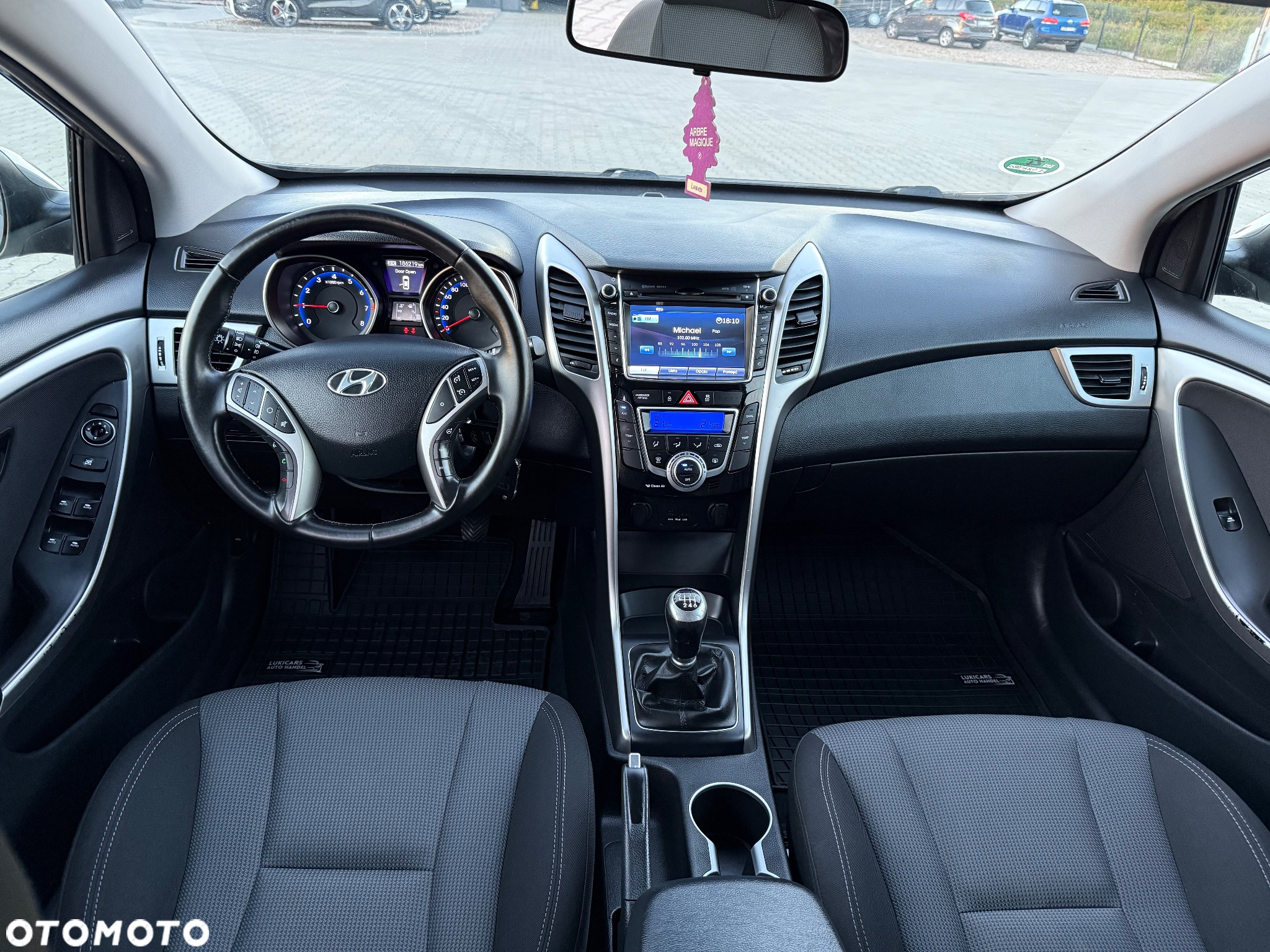 Hyundai i30 1.6 GDI BlueDrive Go - 17