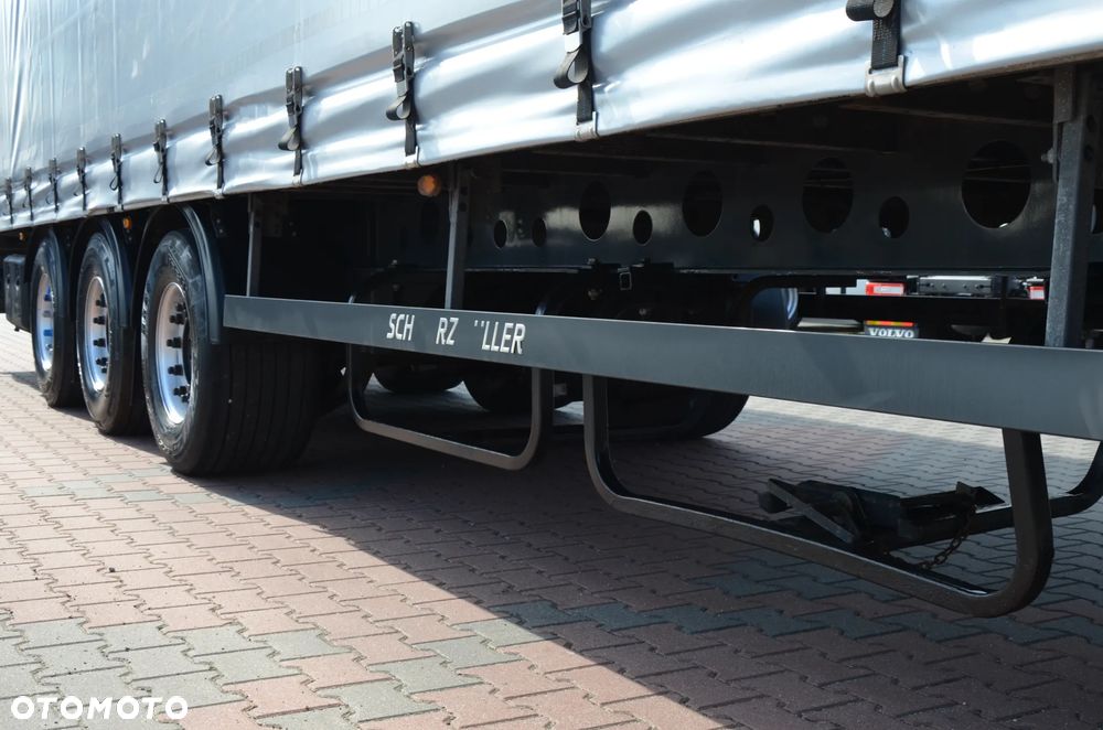 Schwarzmuller MEGA / 04.2022r / OŚ POD. / DACH POD. / CODE XL / 2302 - 17