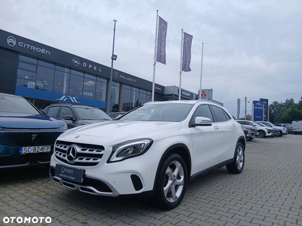 Mercedes-Benz GLA 200 7G-DCT - 1