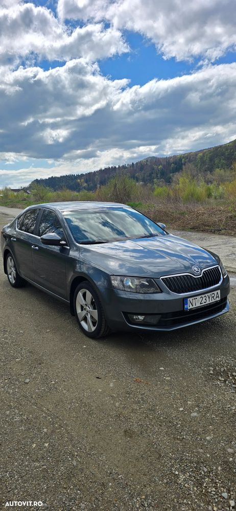 Skoda Octavia 2.0 TDI Style - 1