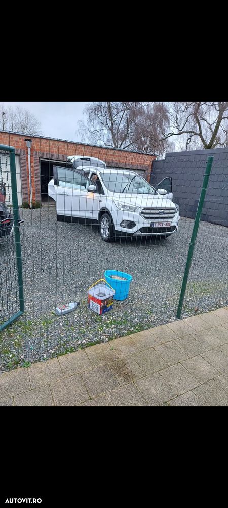 Ford Kuga 2.0 TDCi 4WD Titanium - 31