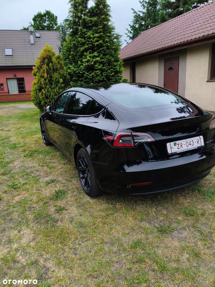 Tesla Model 3 Long Range AWD - 6