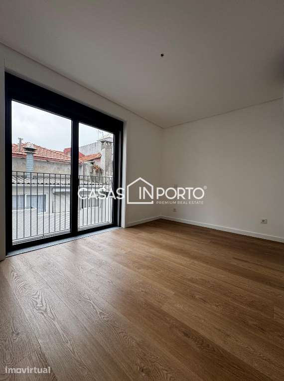 T1 Novo com Varanda - Conforto e Funcionalidade no Porto - Grande imagem: 3/7