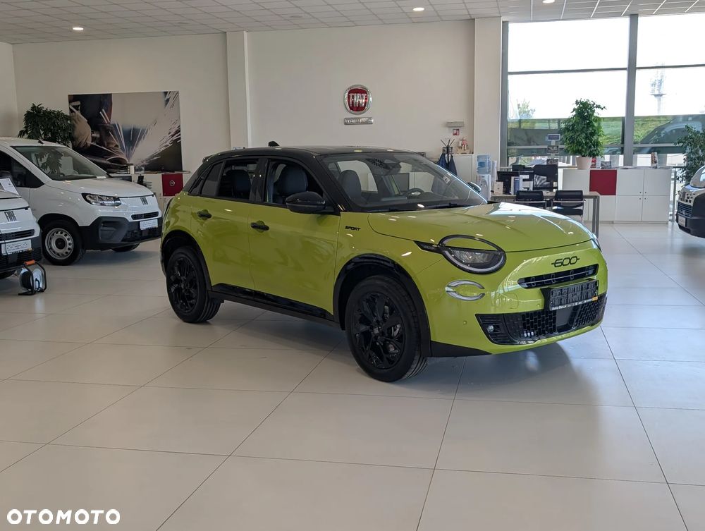 Fiat 600 HYBRID Sport - 8