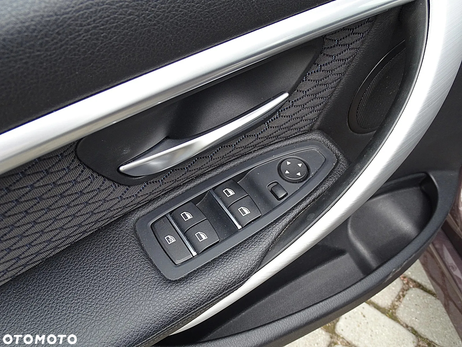 BMW Seria 3 320d xDrive M Sport - 29