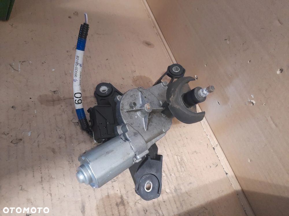 SILNIK WYCIERACZKI TOYOTA YARIS II 0390201825 - 6