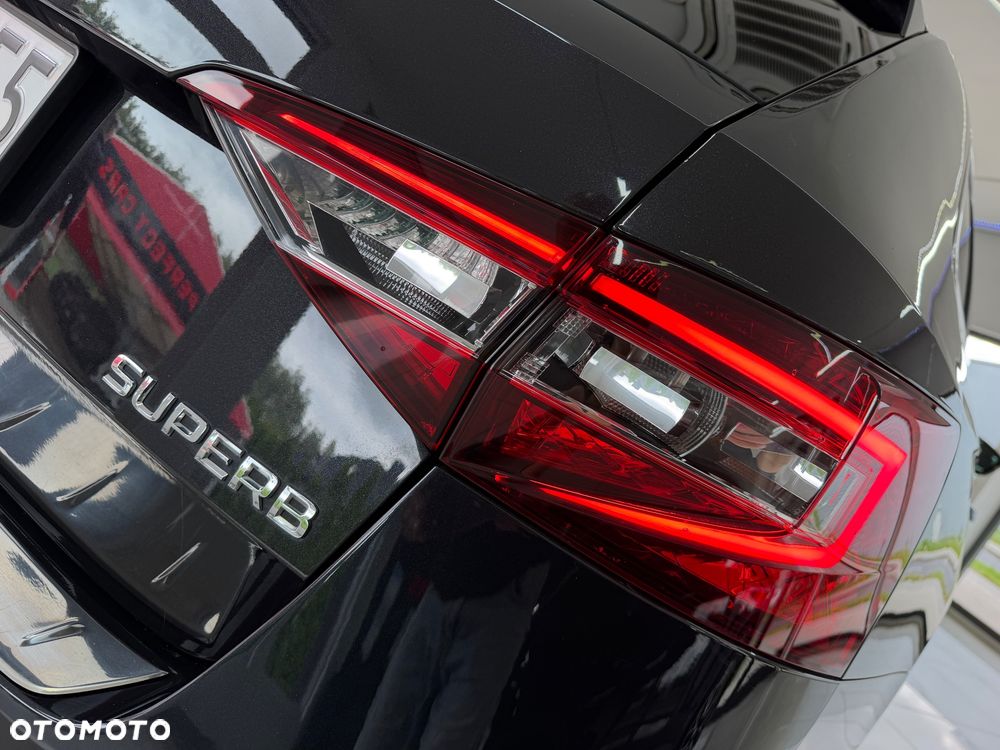 Skoda Superb 2.0 TDI DSG Style - 25