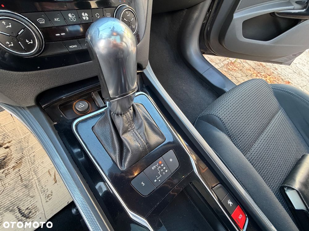 Peugeot 508 BlueHDi 120 EAT6 Stop&Start Allure - 16