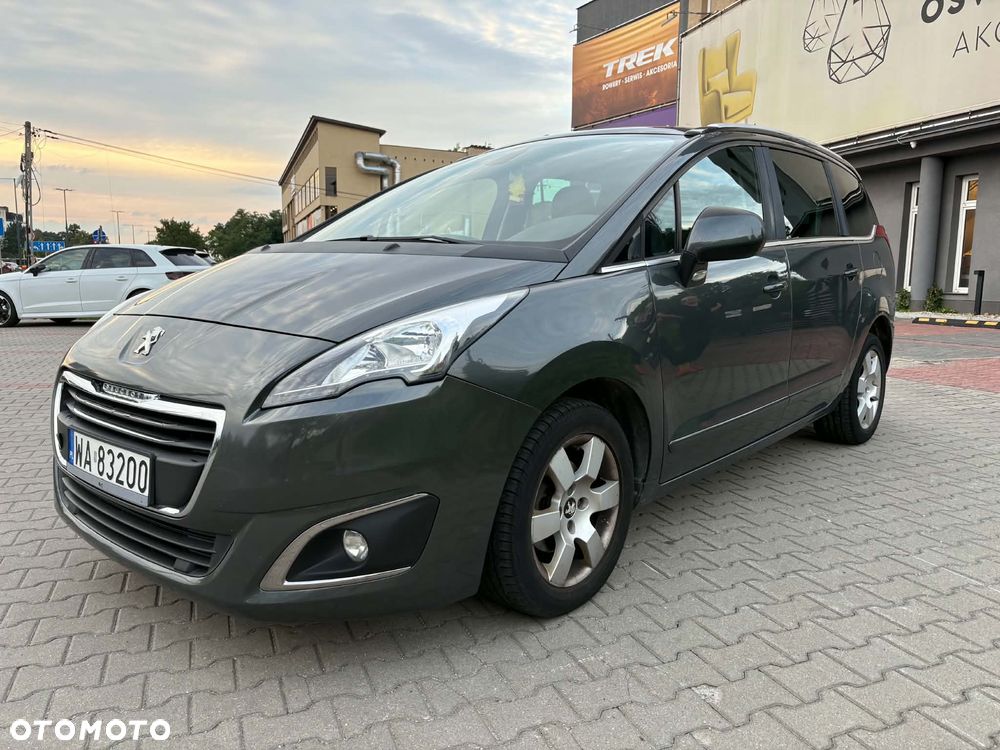 Peugeot 5008 1.6 HDi Style 7os - 7