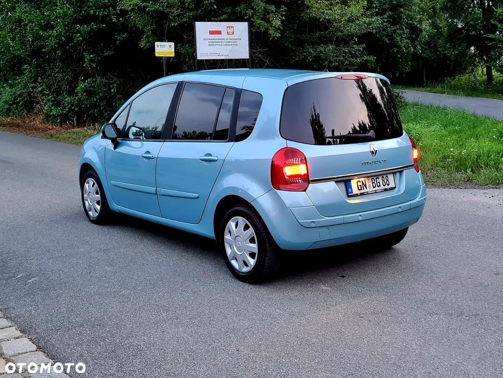 Renault Modus 1.6 16V Night&Day - 8