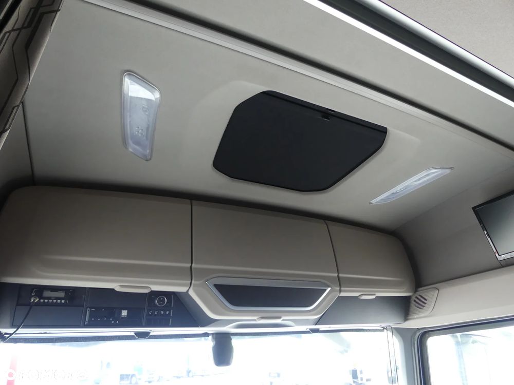 DAF XG 480 / EURO 6 / TV / BOGATE WYPOSAŻENIE / AUTOMAT / - 35