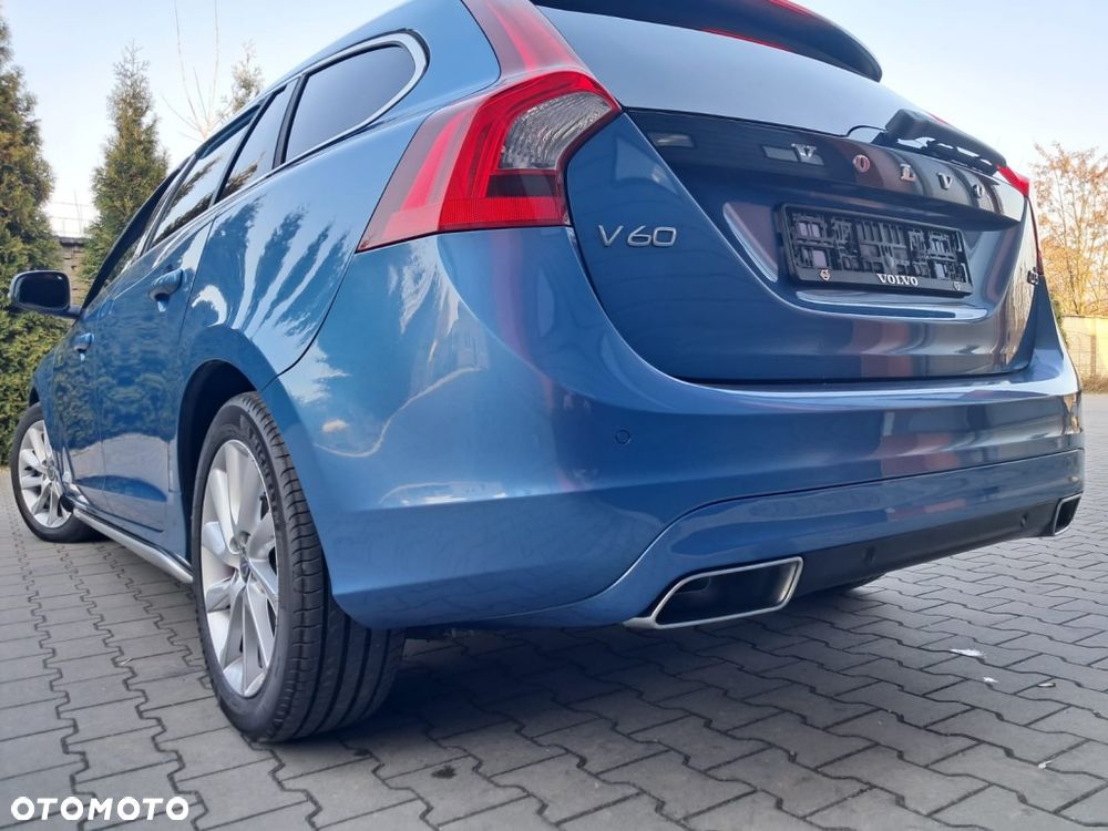 Volvo V60 D3 Edition - 9